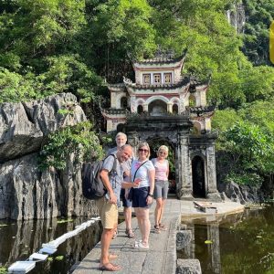 Hanoi To Ninh Binh Day Trip By Car - Bee Bee Travel