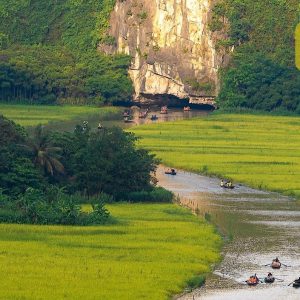 Day Trip Ninh Binh From Hanoi - Bee Bee Travel