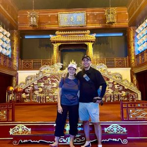 Tour A Pie Por La Ciudad Imperial De Hué - Bee Bee Travel