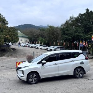 Da Nang to Lao Bao Border by private car- Bee Bee Travel