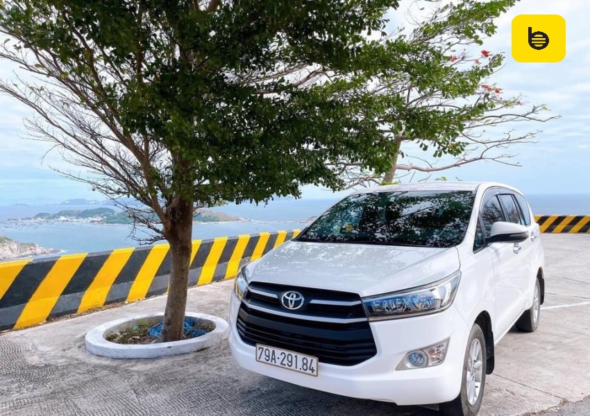 Da Nang to Lao Bao Border by private car- Bee Bee Travel