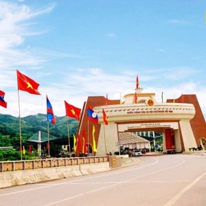 Hoi An to Lao Bao Border by private car- Bee Bee Travel