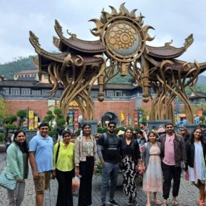 He to Ba Na Hills By private car- Bee Bee Travel