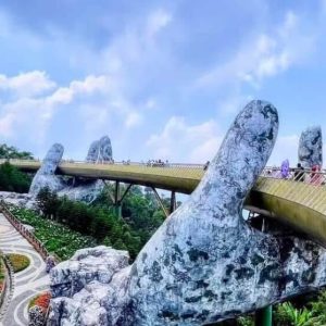 He to Ba Na Hills By private car- Bee Bee Travel