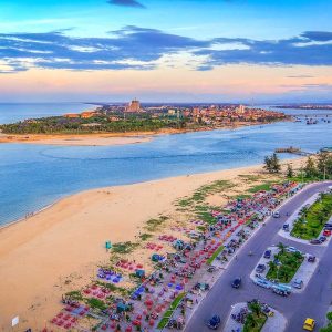 Hue To Dong Hoi By Private Car - Bee Bee Travel