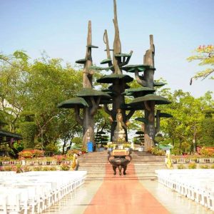 Hue to La Vang Holy Land by private car- Bee Bee Travel