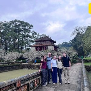 Laguna Lang Co to Hue by private car- Bee Bee Travel