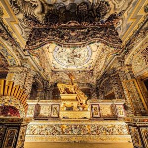 Laguna Lang Co to Hue by private car- Bee Bee Travel