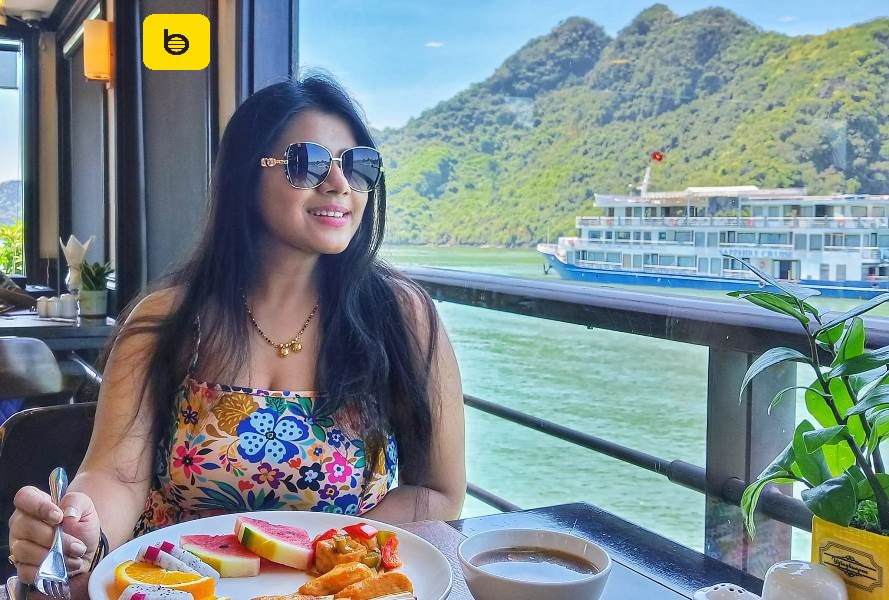 Ninh Binh to Halong Bay by private car- Bee Bee Travel