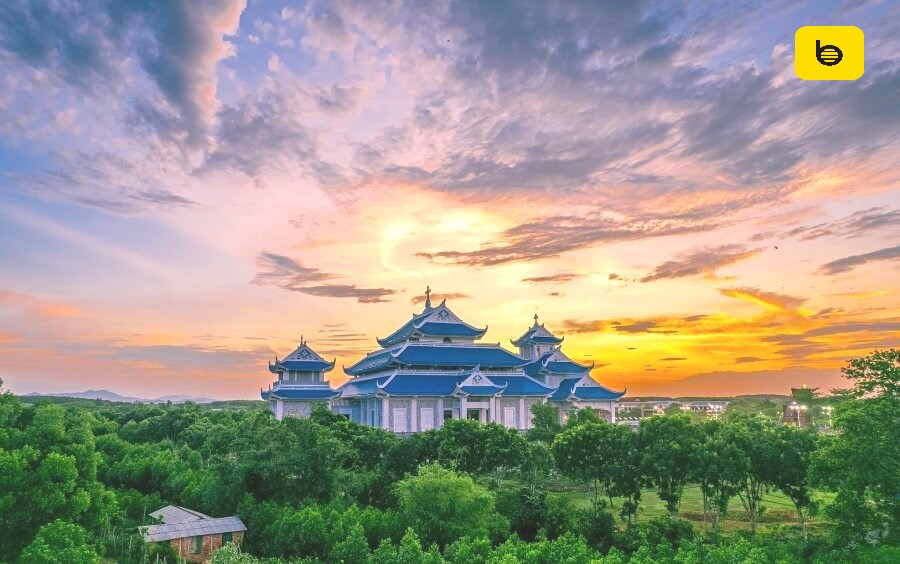Phong Nha to Da Nang by private car- Bee Bee Travel