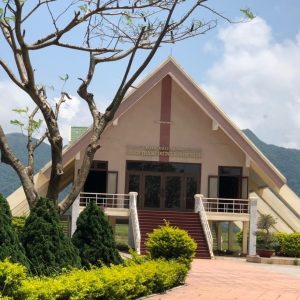 Phong Nha to Da Nang by private car- Bee Bee Travel