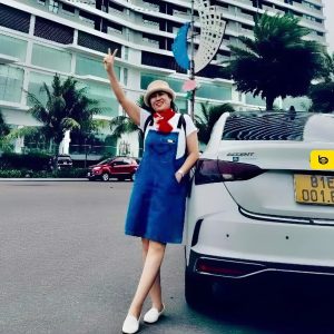 Ninh Binh to Hanoi by private car- Bee Bee Travel