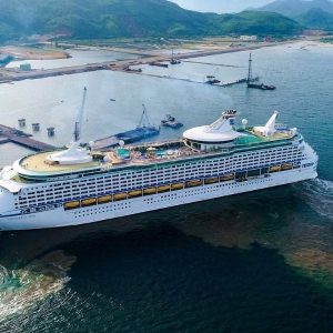 Chan May Port To Hoi An Private Car - Bee Bee Travel