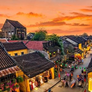 Chan May Port To Hoi An By Car - Bee Bee Travel