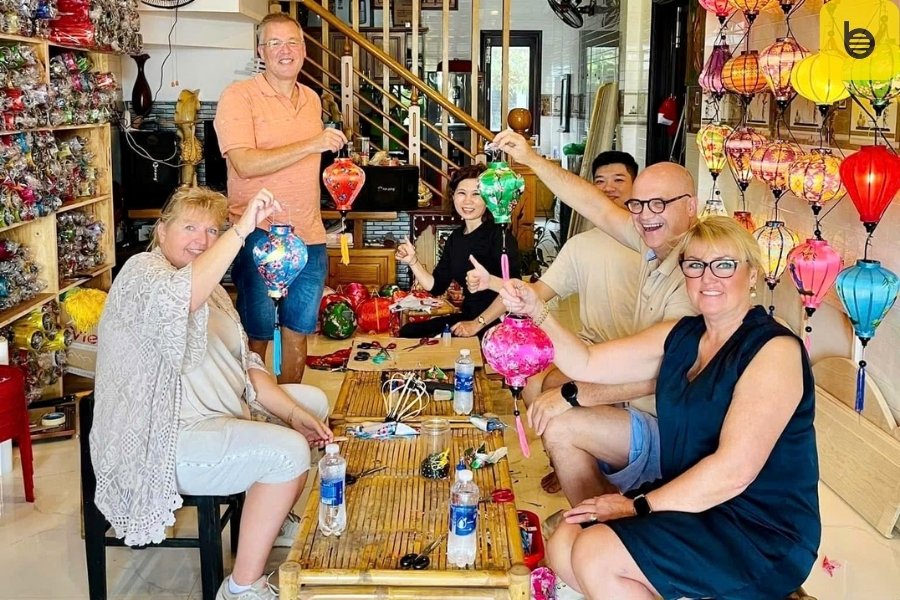 Hoi An Lantern Making Tour - Bee Bee Travel