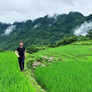 Private car Halong Bay to Pu Luong - Bee Bee Travel