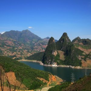 Car Halong Bay To Moc Chau - Bee Bee Travel