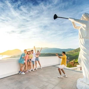 Hue to Mui Ne by private car - Bee Bee Travel